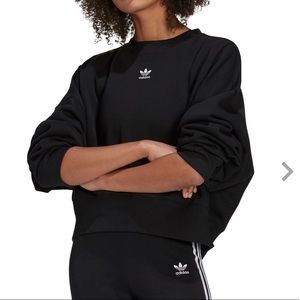 COPY - Relaxed fit adidas sweatshirt